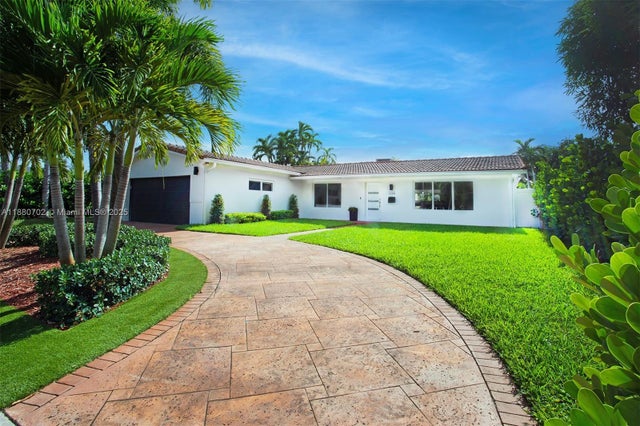 3 of 62 - 1720 N 50th Ave, Hollywood, FL