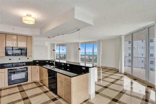 1 of 58 - 100 S Birch Rd 906b, Fort Lauderdale, FL