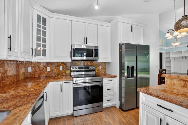 5 of 20 - 10094 Encore Path, Boca Raton, FL