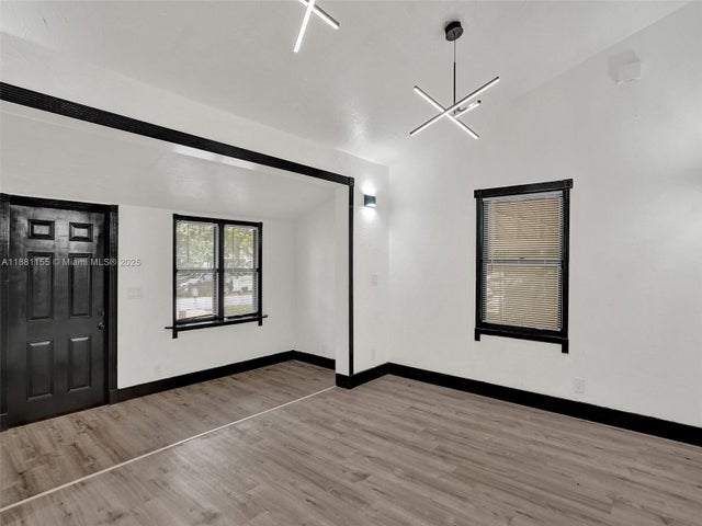 4 of 23 - 1409 Sw 1st Street, Fort Lauderdale, FL
