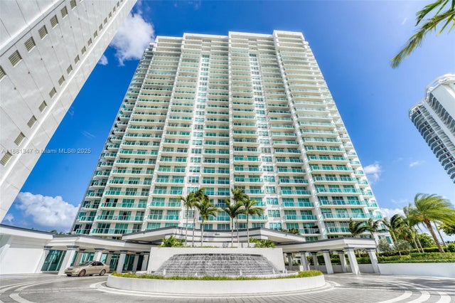 1 of 71 - 3201 Ne 183rd St 1405, Aventura, FL
