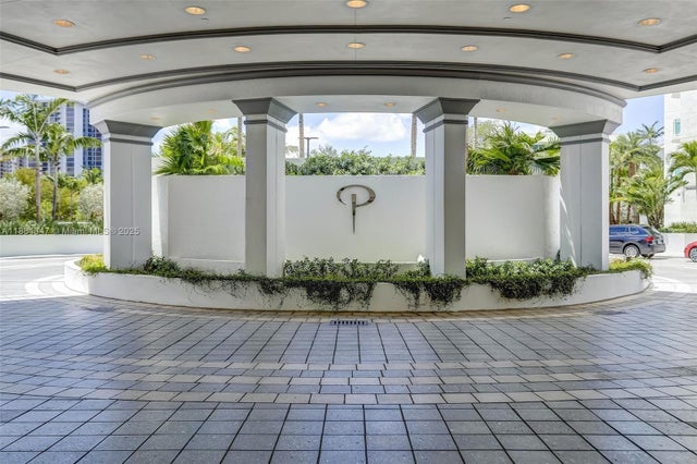 2 of 71 - 3201 Ne 183rd St 1405, Aventura, FL