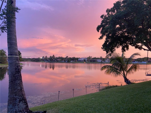 1 of 51 - 1324 Nw 126th Ave, Sunrise, FL