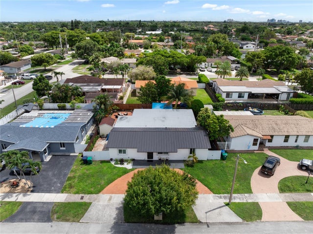 1 of 37 - 6423 Sw 107th Pl, Miami, FL