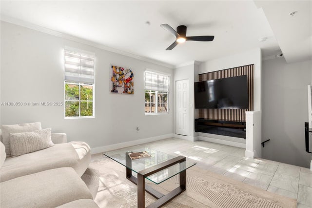 2 of 28 - 2991 Ne 185th St 1706, Aventura, FL