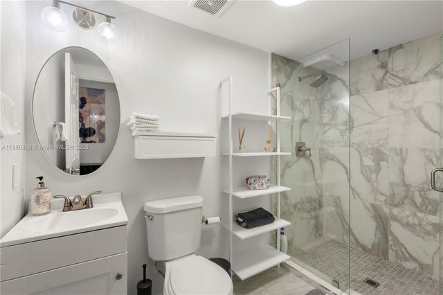 4 of 28 - 2991 Ne 185th St 1706, Aventura, FL