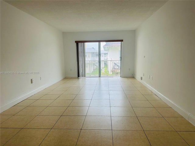 3 of 25 - 7308 Sw 82nd St A216, Miami, FL