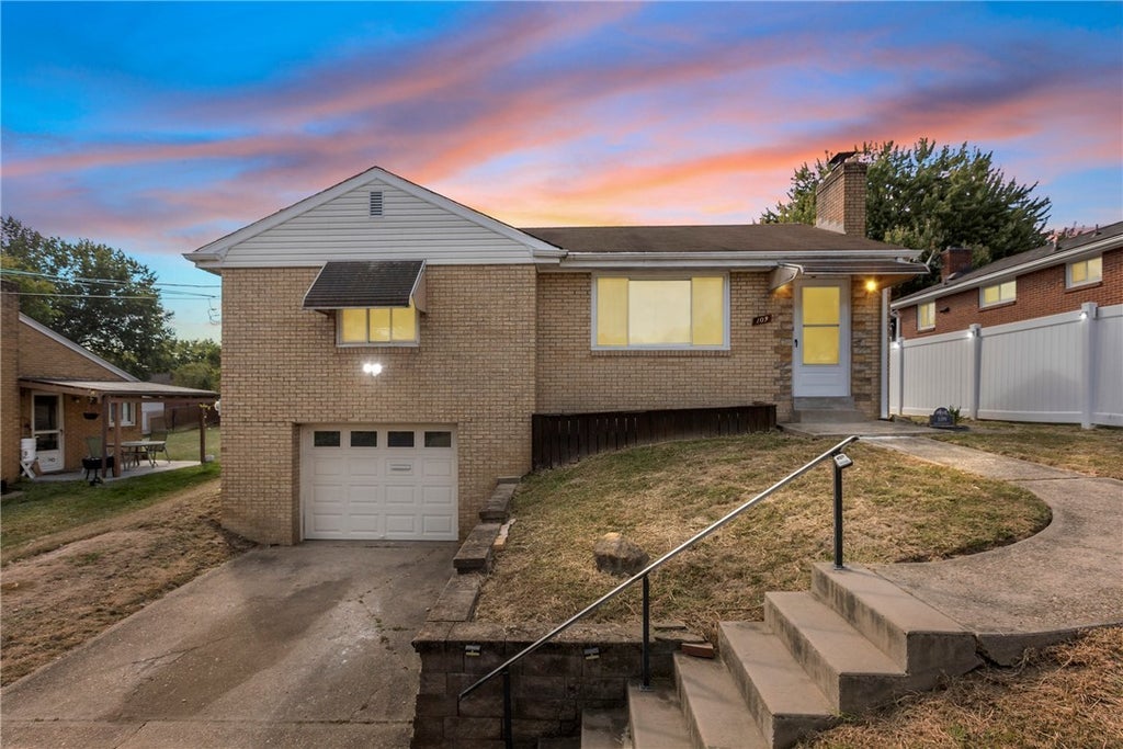 109 Donald Avenue, Shaler