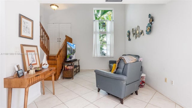 3 of 40 - 7256 Sw 44th Ct, Davie, FL