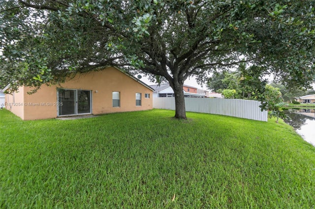 3 of 34 - 10471 Sw 24th Ct, Miramar, FL