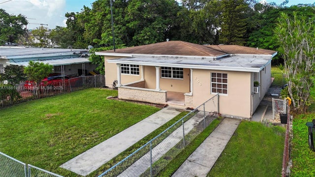 3 of 47 - 750 Nw 24th Ave, Miami, FL