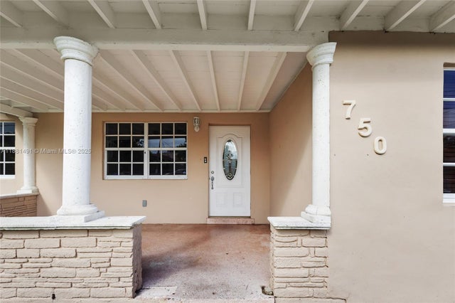 4 of 47 - 750 Nw 24th Ave, Miami, FL