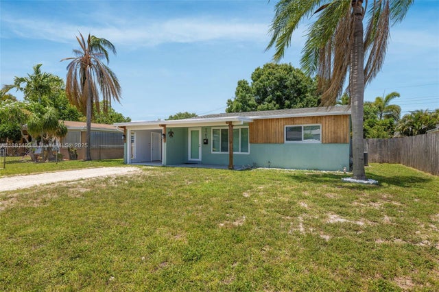 3 of 36 - 2765 Sw 47th St, Dania Beach, FL