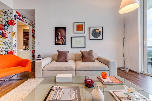5 of 47 - 15811 Collins Ave 3205, Sunny Isles Beach, FL