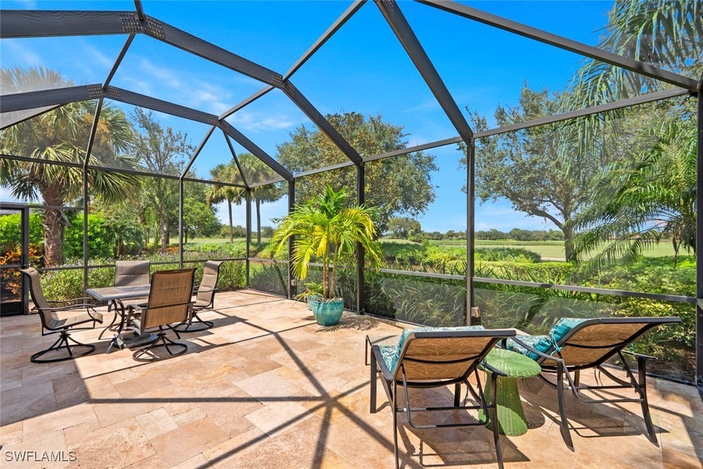 6101 Victory Dr, AVE MARIA