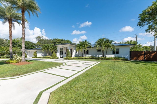 2 of 32 - 7505 Sw 141st St, Palmetto Bay, FL