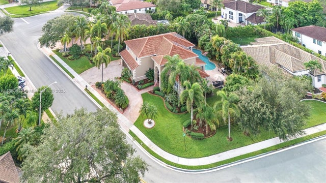 1 of 52 - 15998 Sw 3rd St, Pembroke Pines, FL