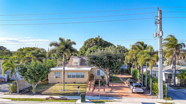 4 of 19 - 619 Sw 10th St, Delray Beach, FL