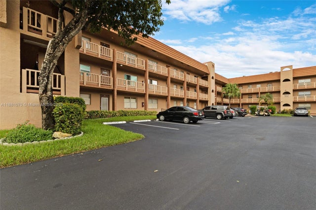 2 of 28 - 9620 Sunrise Lakes Blvd 205, Sunrise, FL