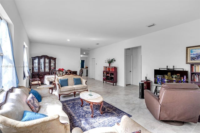 4 of 40 - N/A, Miami, FL