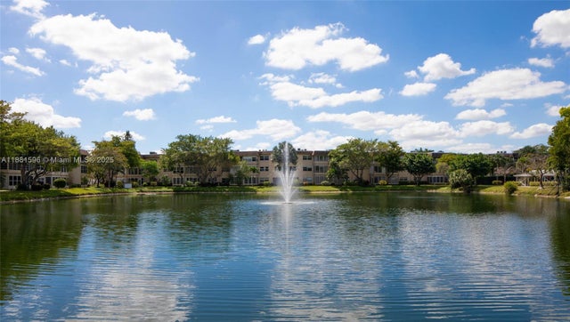 2 of 34 - 5000 Nw 36th St 509, Lauderdale Lakes, FL