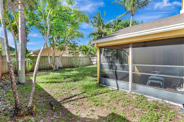3 of 32 - 3620 Nw 20th St, Coconut Creek, FL