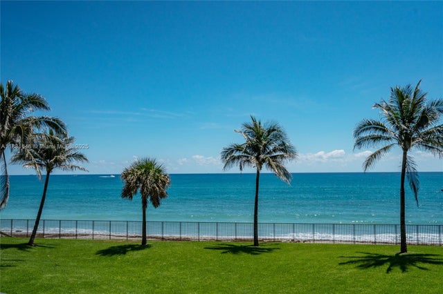 1 of 35 - 100 Beach Rd 204, Tequesta, FL