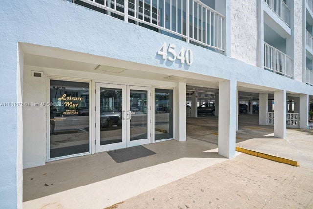 2 of 45 - 4540 N Ocean Dr 104, Lauderdale By The Sea, FL
