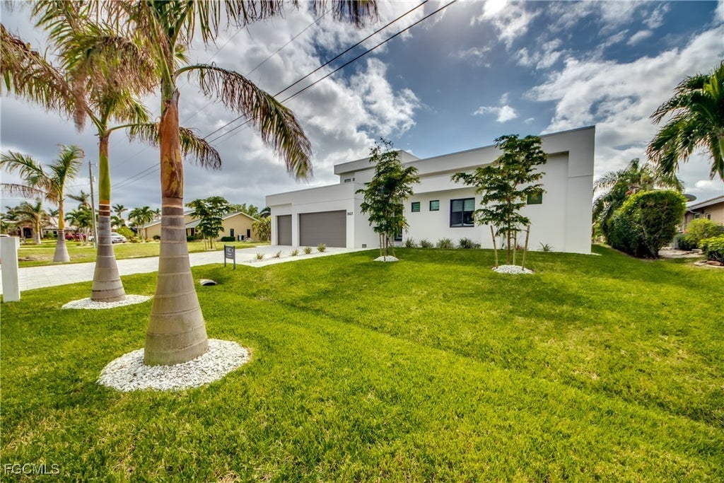2622 Sw 46th Ter, CAPE CORAL