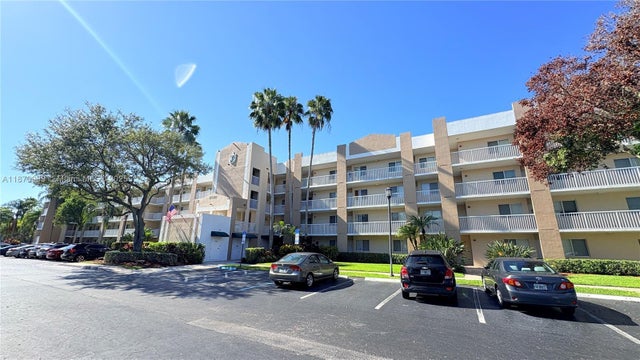 2 of 33 - 9560 Weldon Cir J208, Tamarac, FL