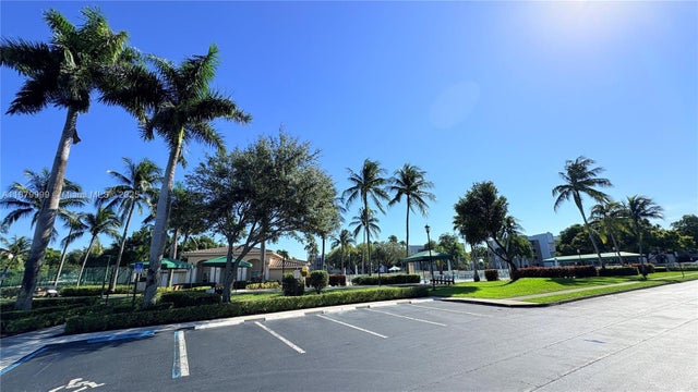 4 of 33 - 9560 Weldon Cir J208, Tamarac, FL