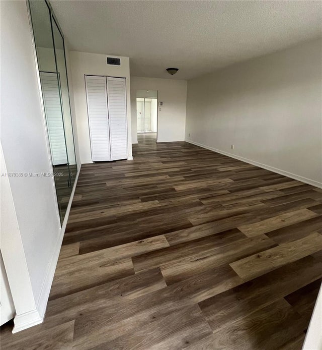 4 of 32 - 7300 Nw 4 205, Margate, FL
