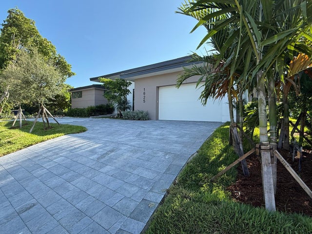 1 of 6 - N/A, Hollywood, FL