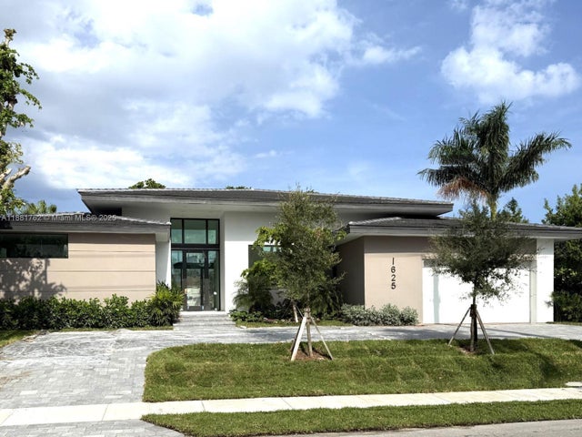 3 of 6 - N/A, Hollywood, FL
