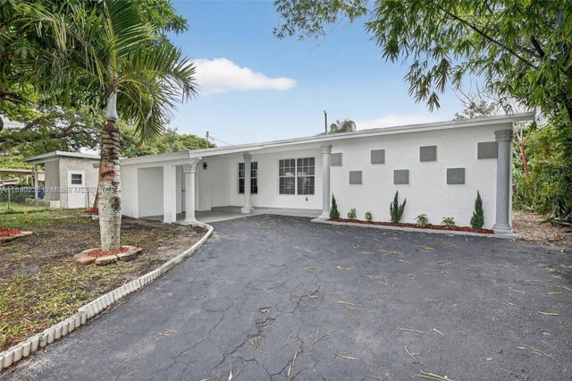 1 of 41 - 7120 Allen St, Hollywood, FL