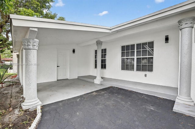 2 of 41 - 7120 Allen St, Hollywood, FL