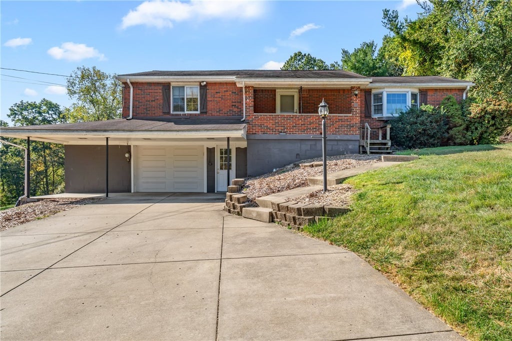 110 Mason Road, Economy