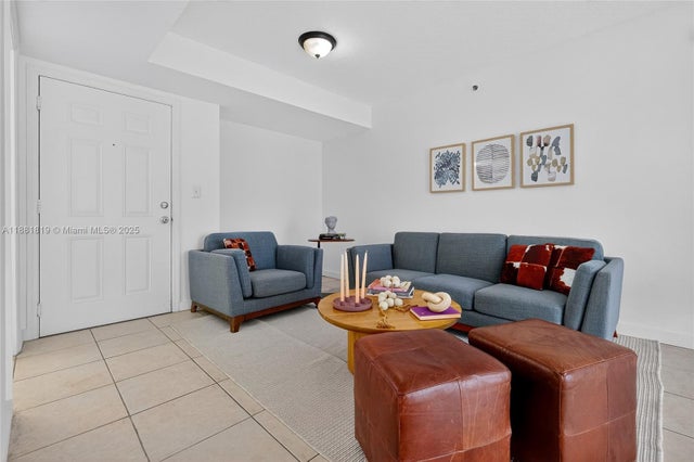 3 of 25 - 2475 Nw 16th St Rd 308, Miami, FL