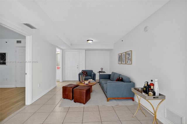 4 of 25 - 2475 Nw 16th St Rd 308, Miami, FL