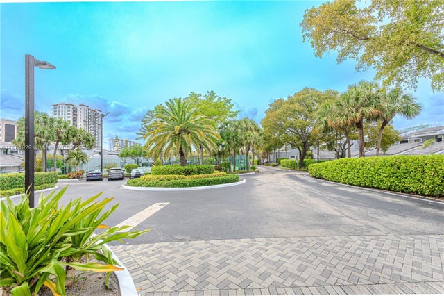 3 of 74 - 231 Poinciana Dr 401, Sunny Isles Beach, FL