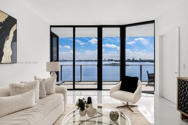 1 of 18 - 700 Ne 24th St 1005, Miami, FL