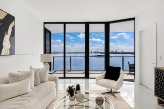 Photo of Listing #A11874758