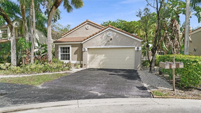 2 of 44 - 1051 Nw 108th Ave, Plantation, FL