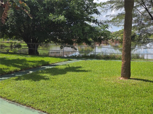 18720 Ne 18th Ave 116, Miami