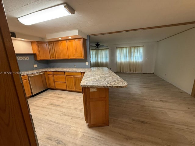 3 of 23 - 5374 Se Celestial Cir, Stuart, FL