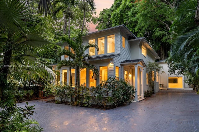 1 of 51 - 4286 S Douglas Rd, Miami, FL