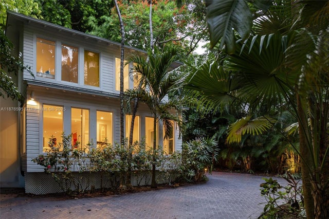 2 of 51 - 4286 S Douglas Rd, Miami, FL