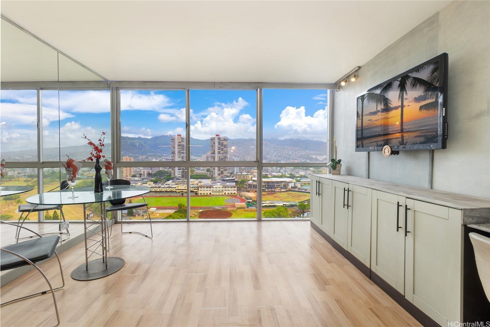 Photo of Listing #202520790