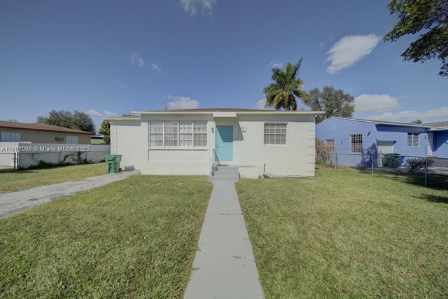 2 of 26 - 1471 Nw 93rd St, Miami, FL
