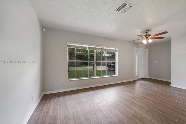 3 of 37 - 1000 Nw 17th Ave, Boca Raton, FL